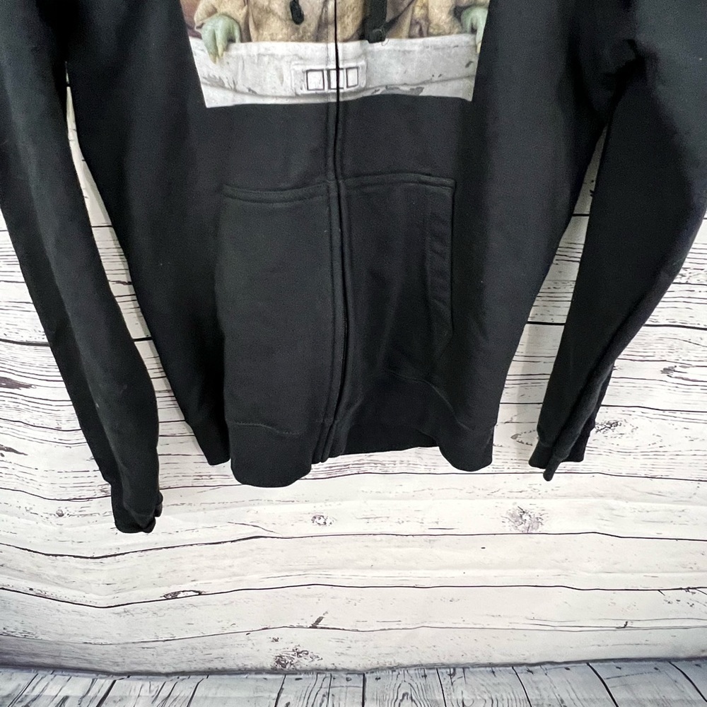 The Mandolorian baby Yoda Star Wars small full zip up jacket mens womens unisex - Picture 3 of 5